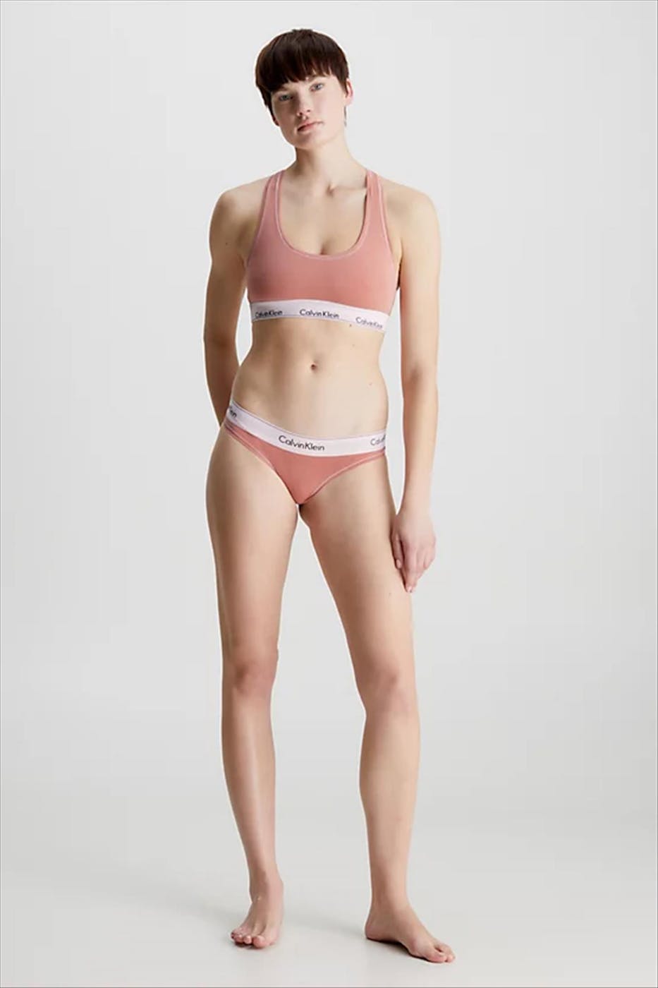 Calvin Klein Underwear - Perzik Signature slip