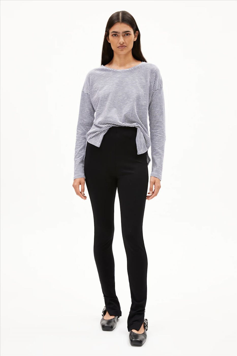 Armed Angels - Donkerblauwe-Ecru Xianaa Lovely Stripes longsleeve