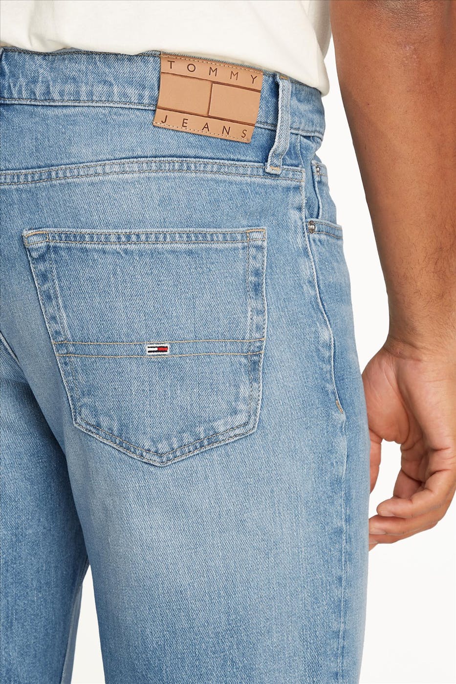 Tommy Jeans - Lichtblauwe Ryan Slim Straight jeans