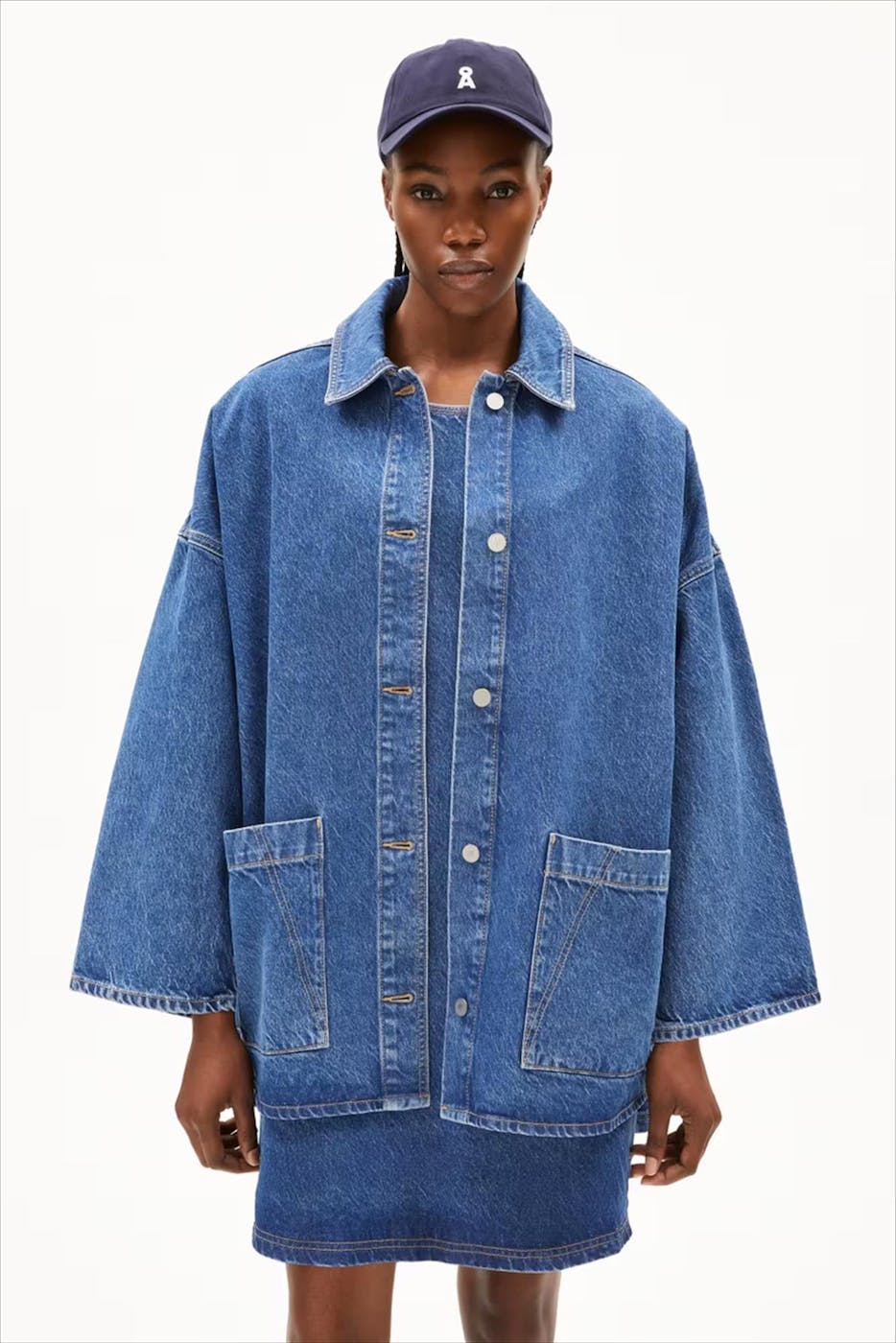 Armed Angels - Blauwe Draapy oversized jeansjas