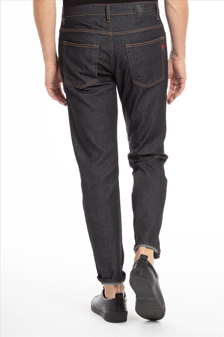Diesel - Donkerblauwe D-Fining slim tapered jeans