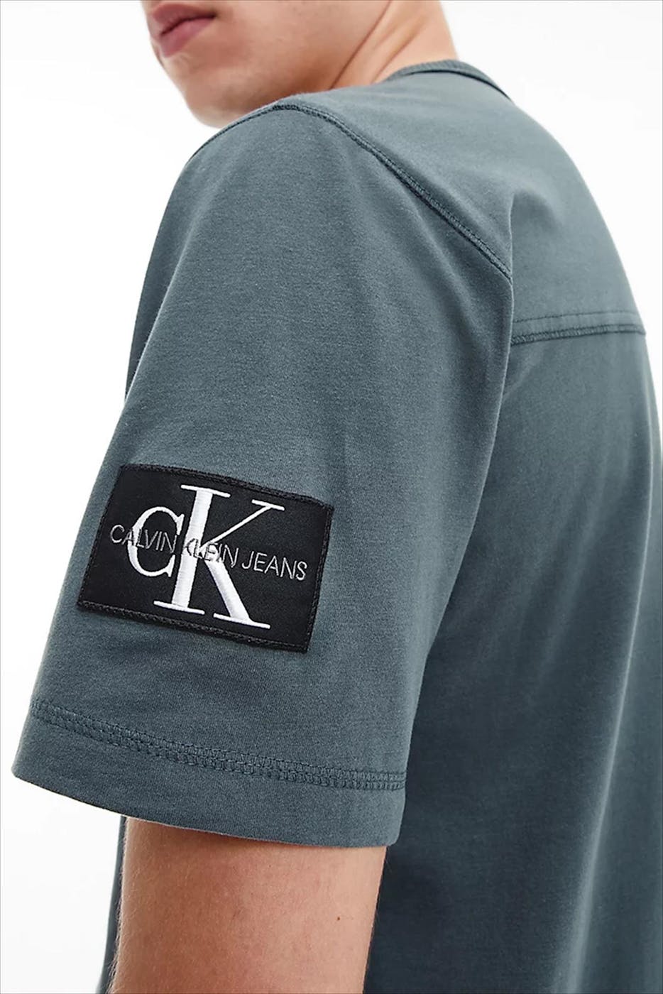 Calvin Klein Jeans - Donkergroene Logo Badge T-shirt