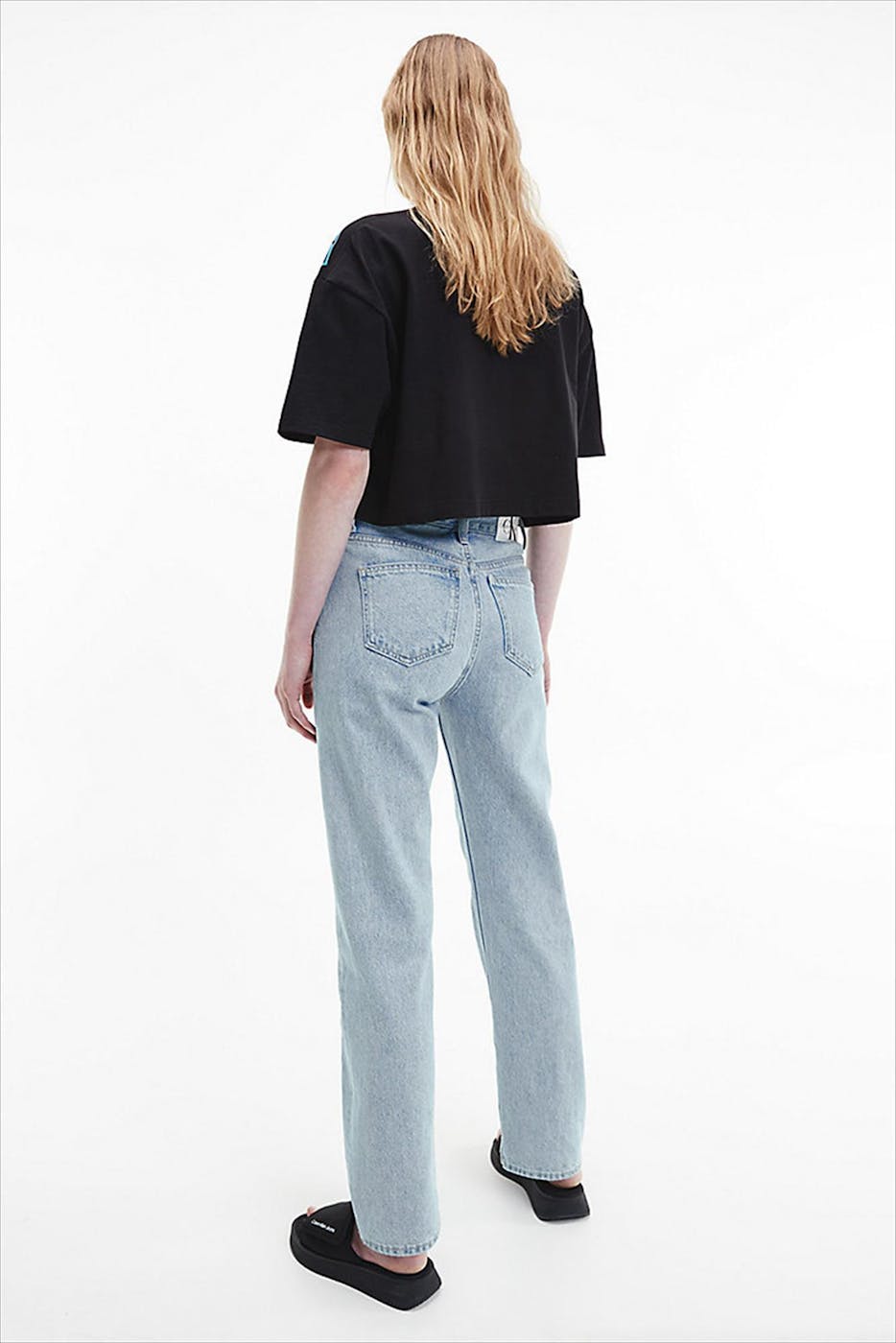 Calvin Klein Jeans - Zwarte Cropped Logo T-shirt