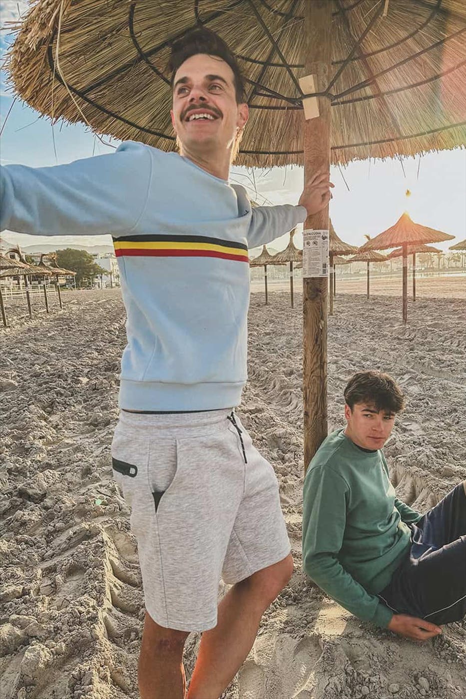 VANDAL - Lichtblauwe Tricolore sweater