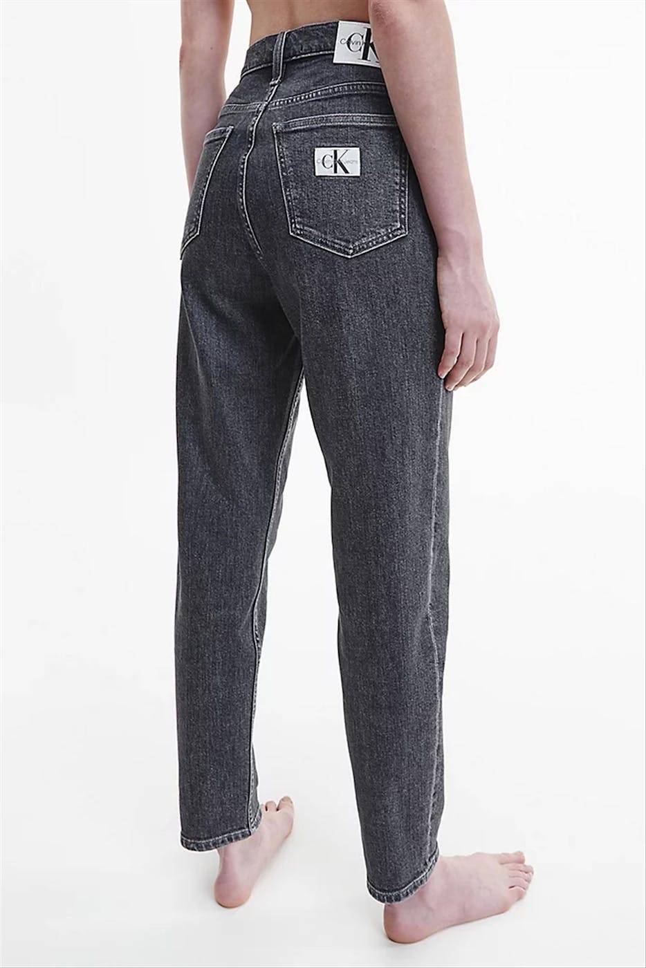 Calvin Klein Jeans - Donkergrijze Tapered Mom jeans
