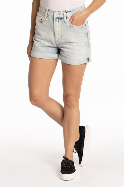 Calvin Klein Jeans - Lichtblauwe korte Mom jeansshort