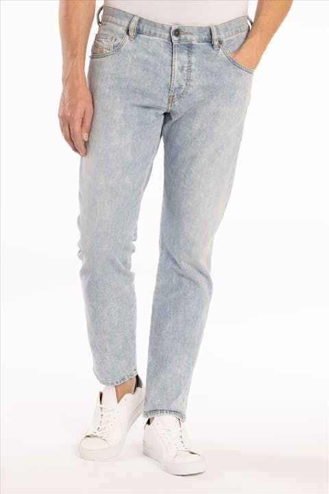 Diesel - Lichtblauwe D-Yennox tapered jeans
