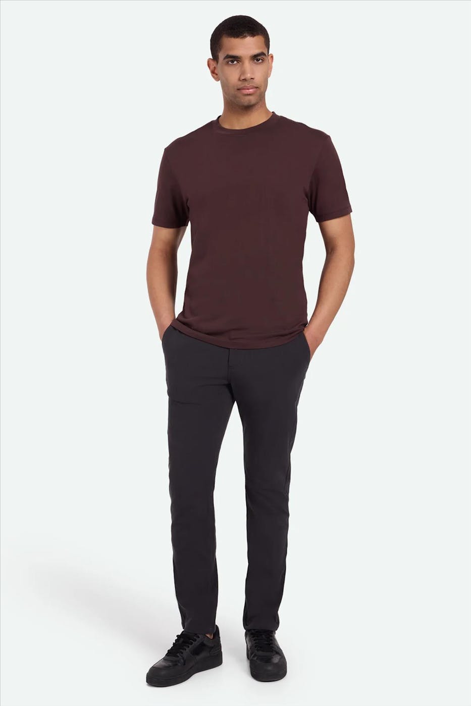 Minimum - Donkerbruine Aarhus T-shirt
