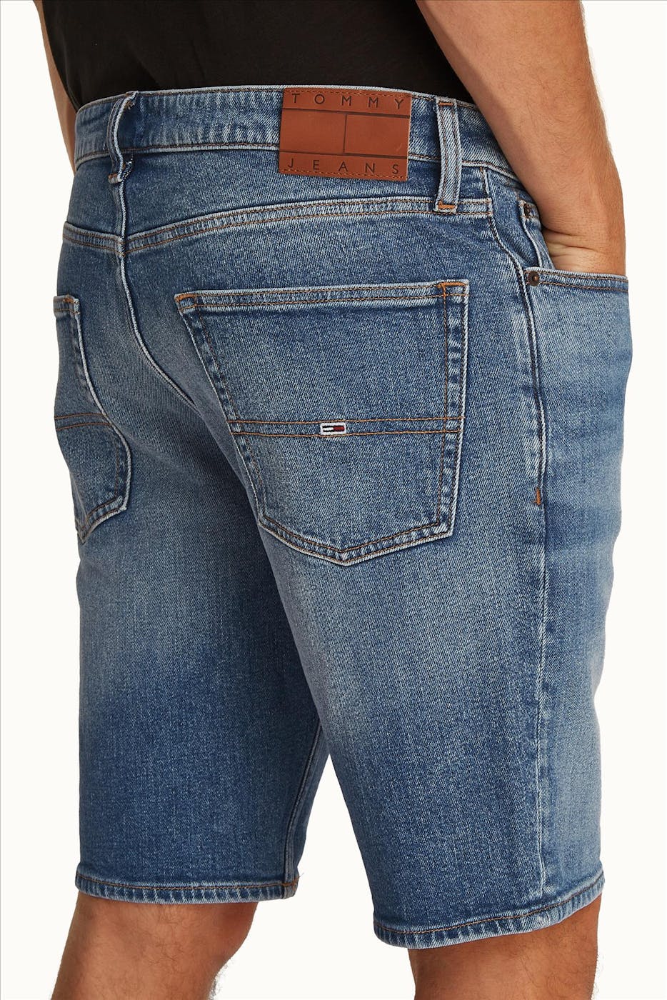 Tommy Jeans - Middenblauwe Scanton jeansshort