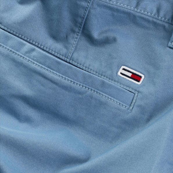 Tommy Jeans - Lichtblauwe Scanton slim chino short