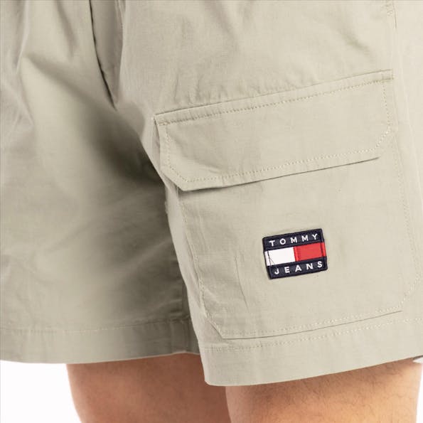 Tommy Jeans - Lichtgroene Pocket Beach short