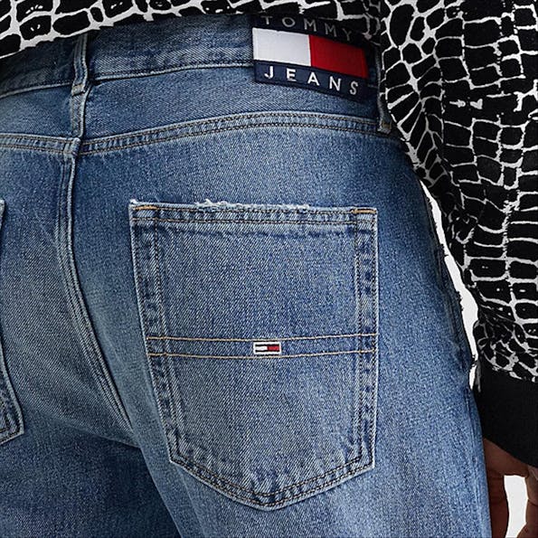Tommy Jeans - Blauwe Dad Jean straight tapered jeans