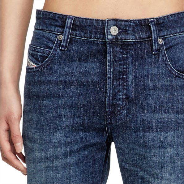 Diesel - Donkerblauwe 1993 D-Vyl slim jeans