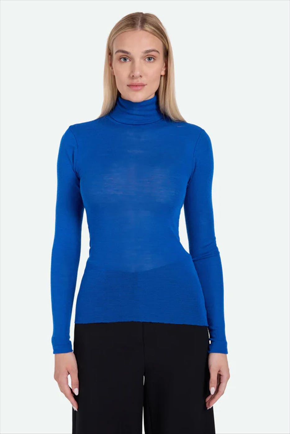 Minimum - Blauwe Pernilles rolkraag