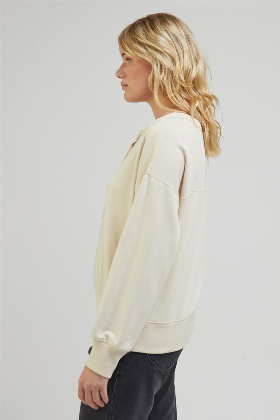 Lee - Beige Henley sweater