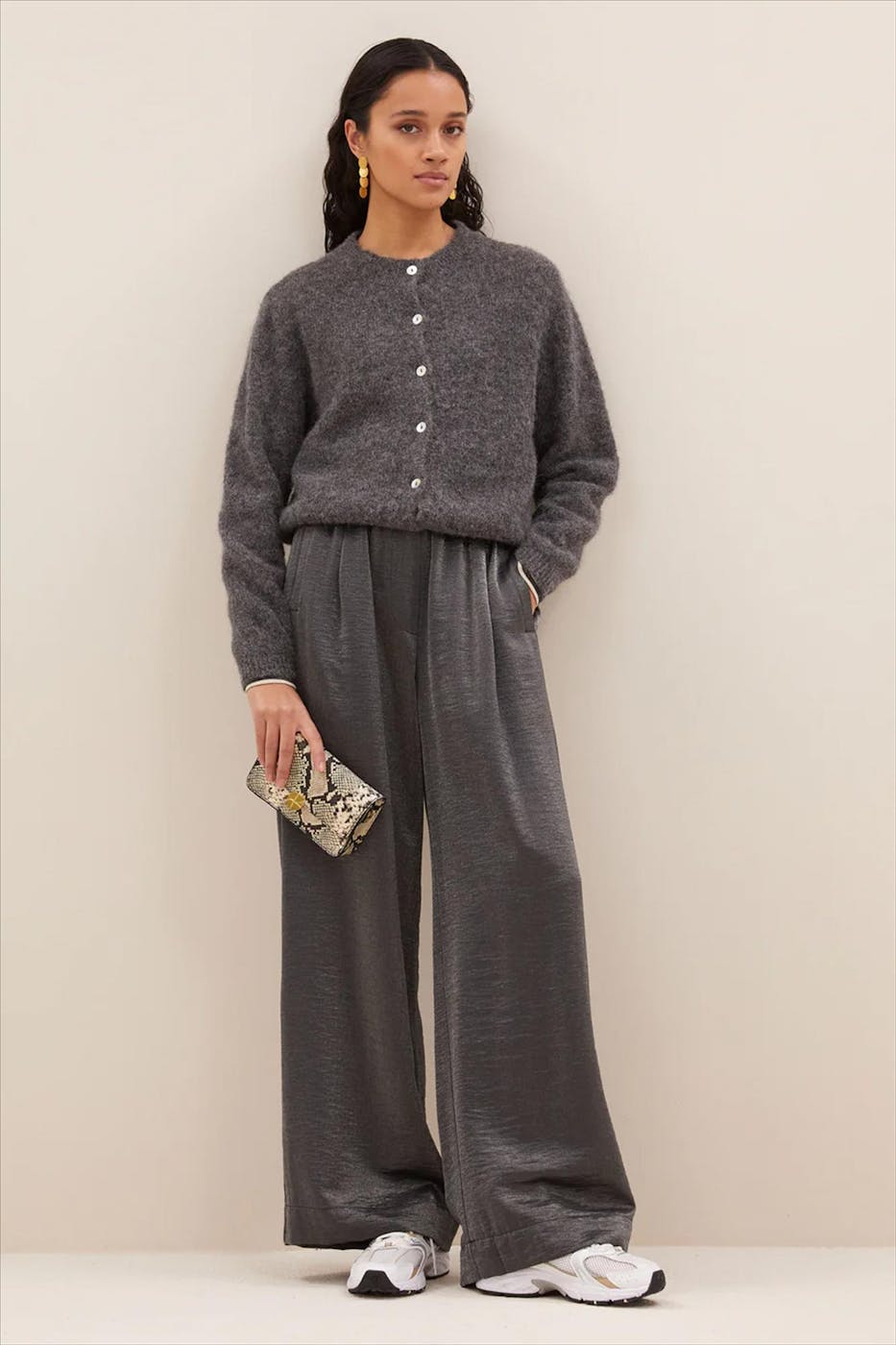 BY BAR - Donkergrijze Benji Metallic broek