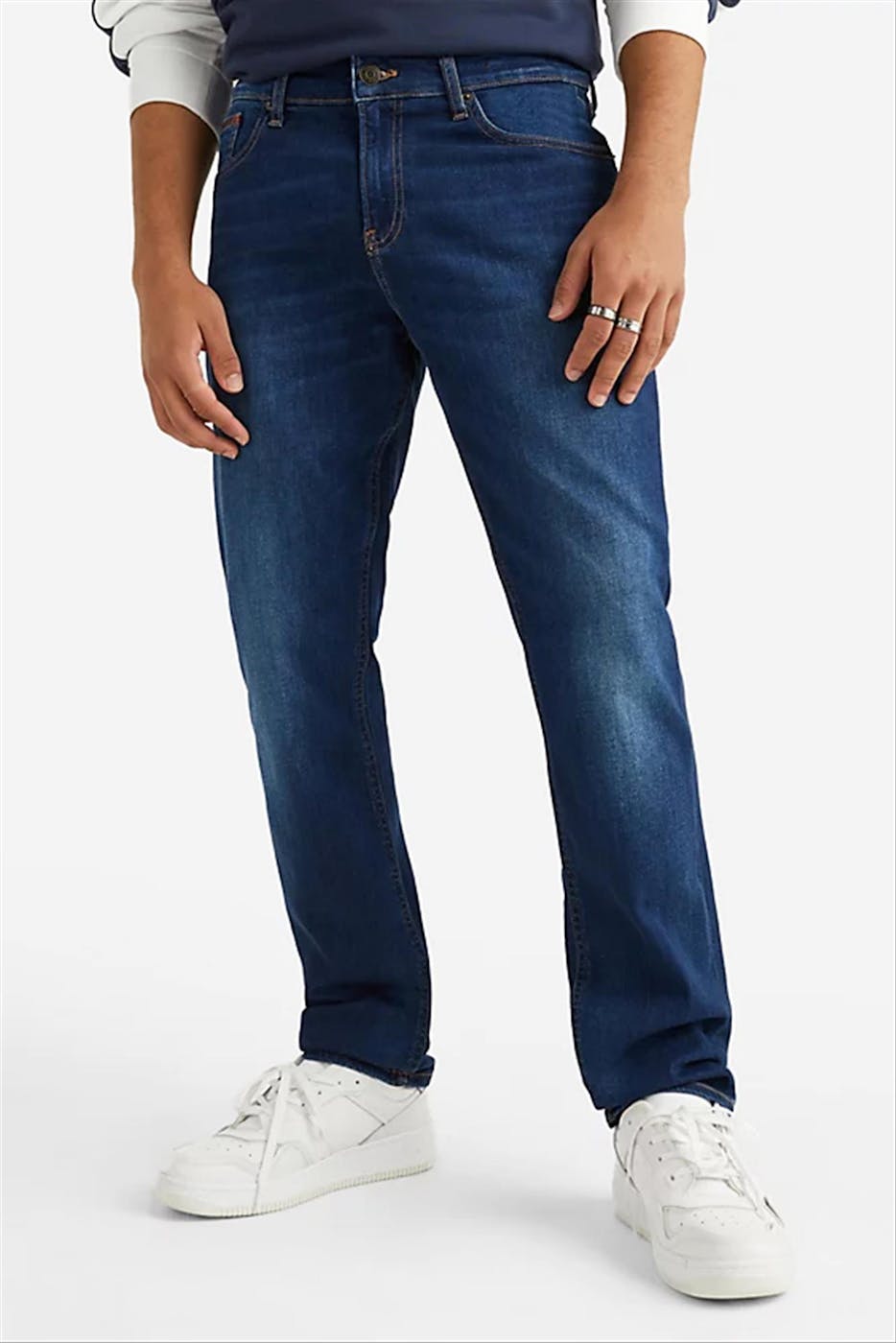Tommy Jeans - Donkerblauwe Ryan straight tapered jeans