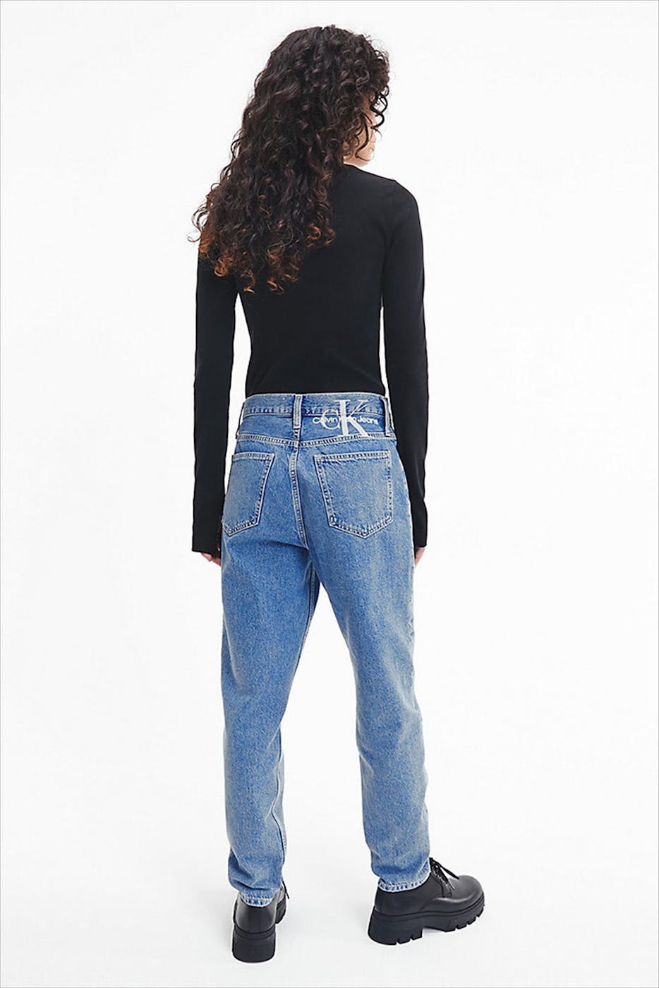 Calvin Klein Jeans - Zwarte Smal Geribbelde Col T-shirt
