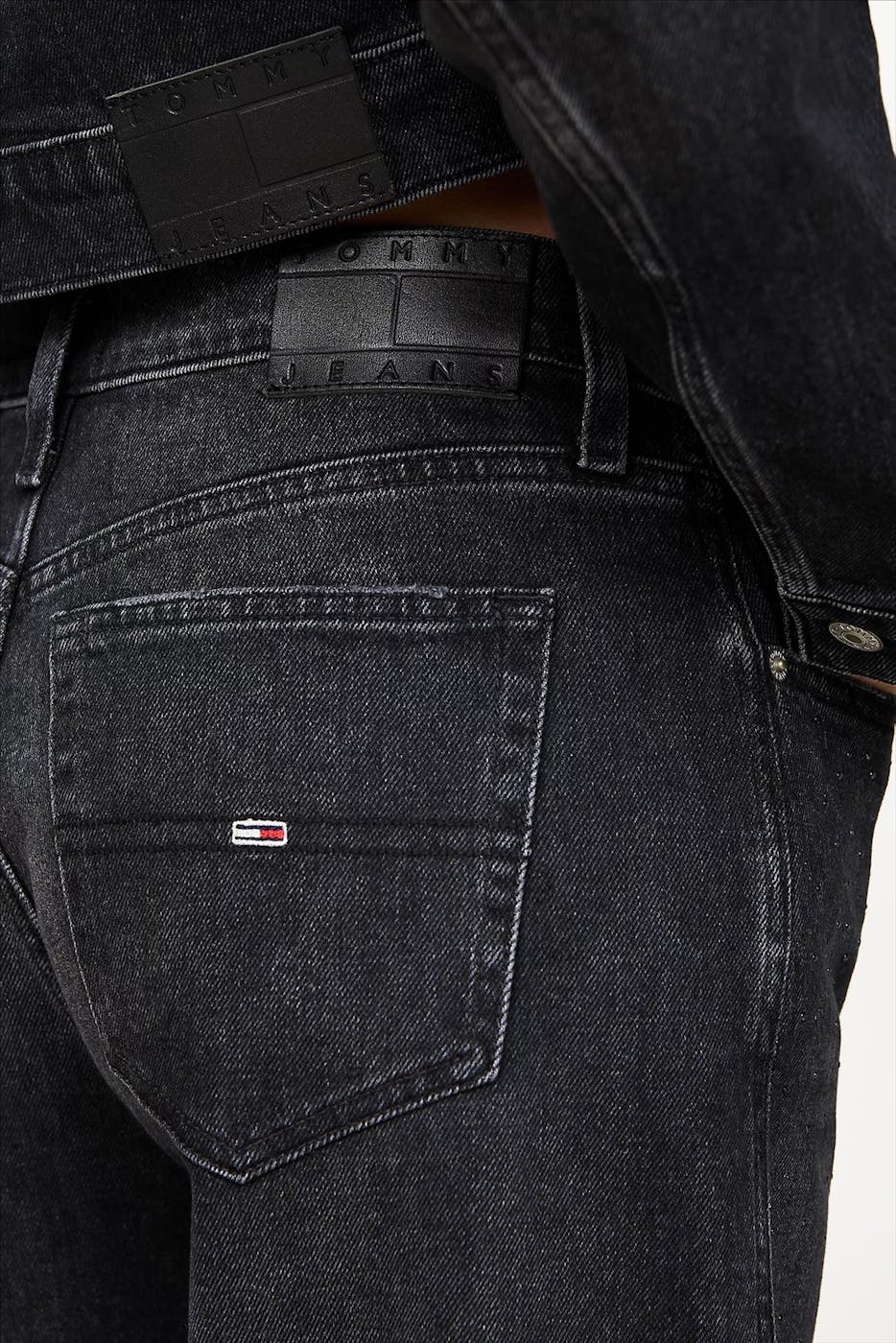 Tommy Jeans - Zwarte Betsy Mid Loose jeans