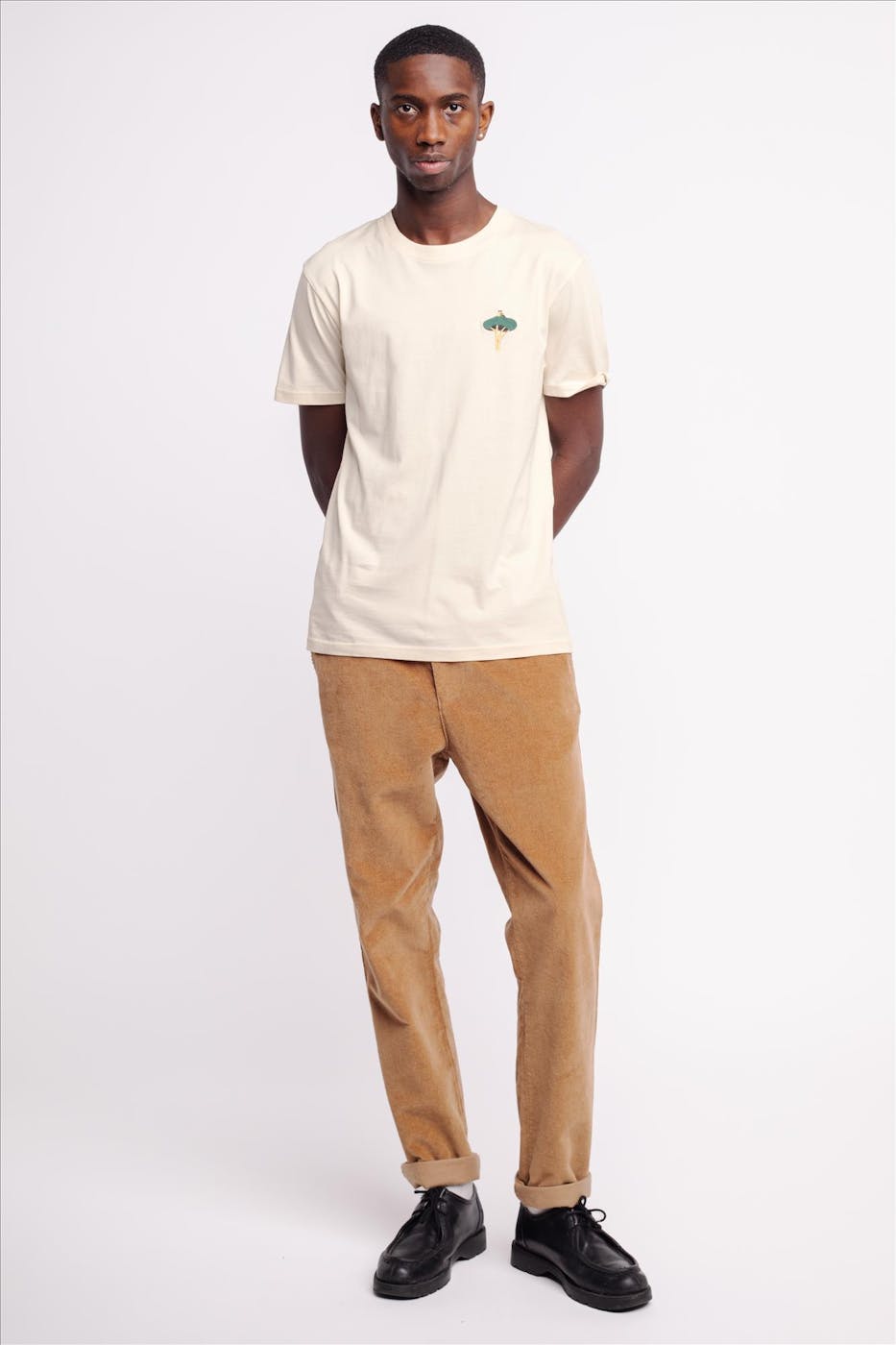 OLOW - Ivoor Contemplation T-shirt